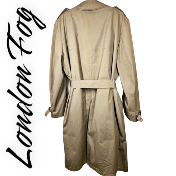 LONDON FOG Classic 90s Vintage Khaki Belted Double Breasted Trenchcoat, Size 44R - Picture 3 of 11
